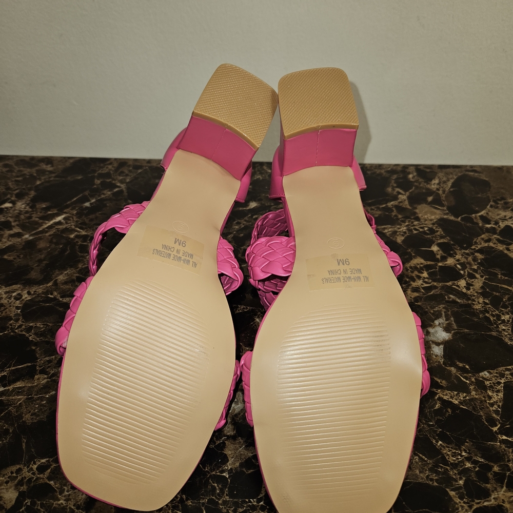 Made of Braid Hot Pink Strappy Sandals❤️- 9M - Picture 6 of 6
